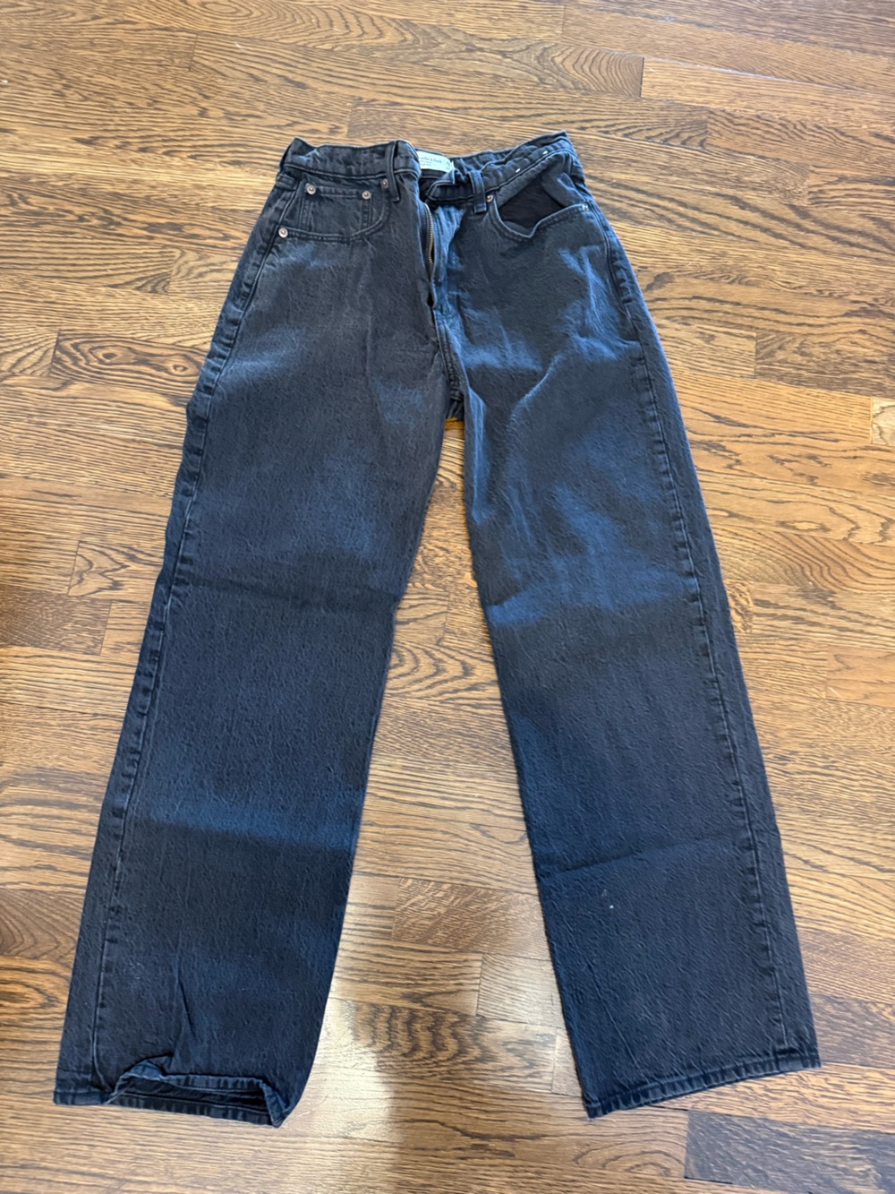 Abercrombie & Fitch Women's Black Straight-Leg Jeans